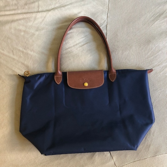 NEW – longchamp tote (large) - Picture 1 of 4
